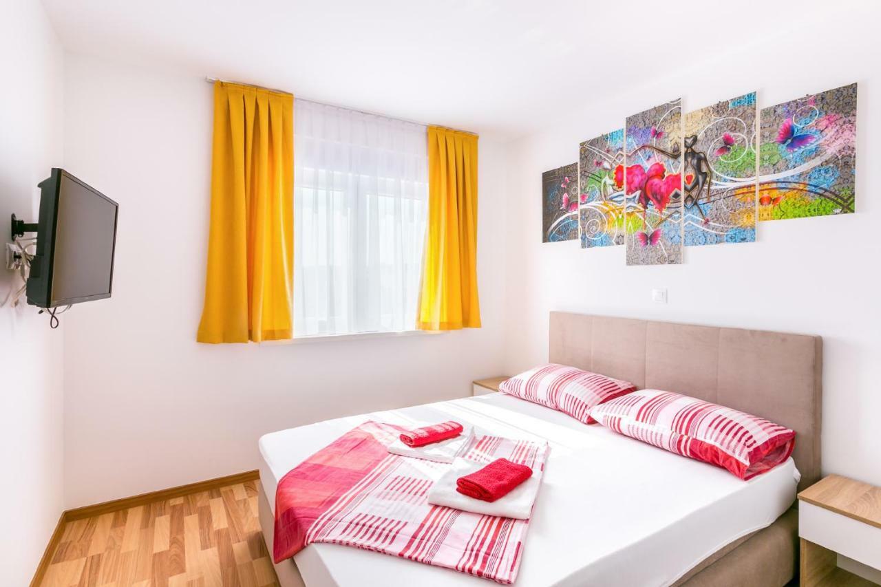 Dragan K2 Hotel Medulin Buitenkant foto